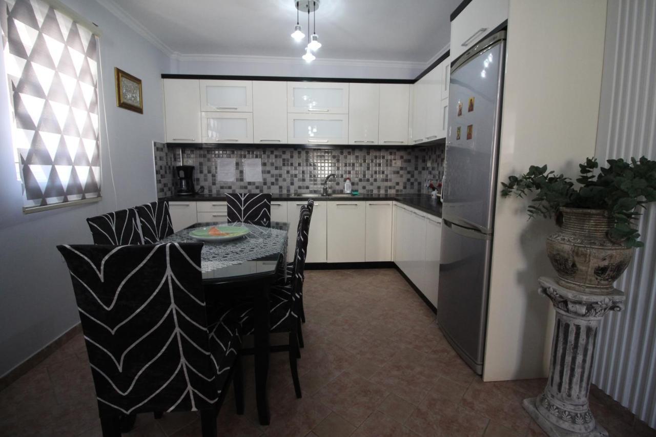 Irina Home ซารานเดอ ภายนอก รูปภาพ